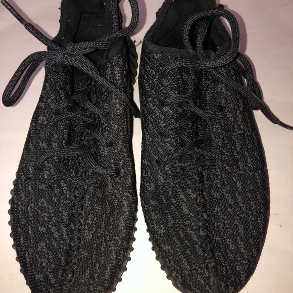 Adidas Yeezy Boost Shoes Black Size 5 Us ART AQ2660 - Picture 4 of 12